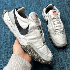 Nike Waffle Racer Crater Sneakers in Summit White Black Photon Size 6.5 Women's